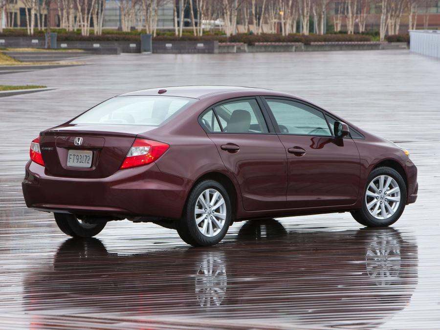  Honda Civic EX-L Sedan 2011 года  (фото 28 из 31)